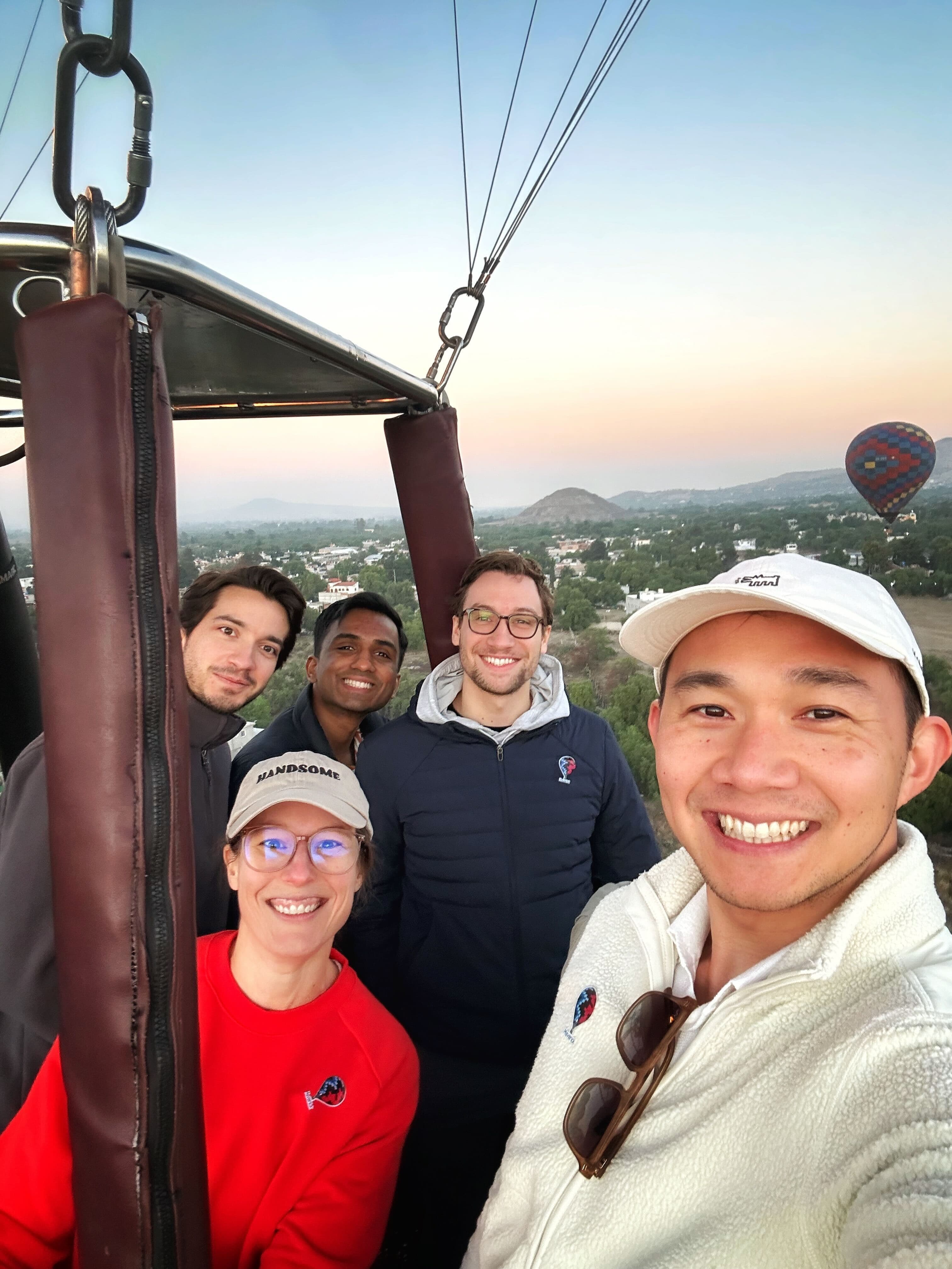 Arlo hot air balloon event